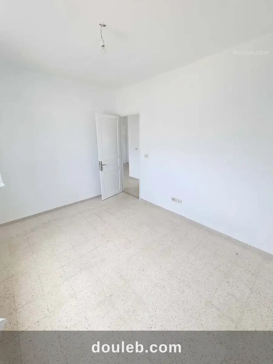 Bel appartement s2 retapé - Miniature 4