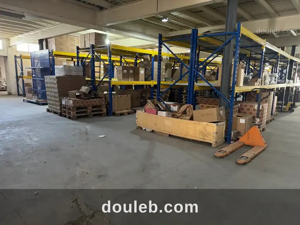 Joli immeuble commercial bureautique au lac3 kram à Tunis