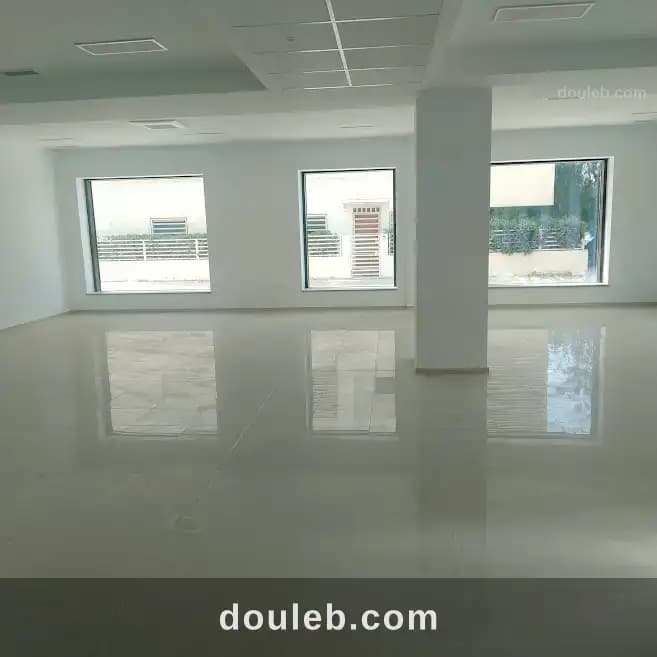 Superbe bureau 720 m2 hs au lac 2 à Tunis