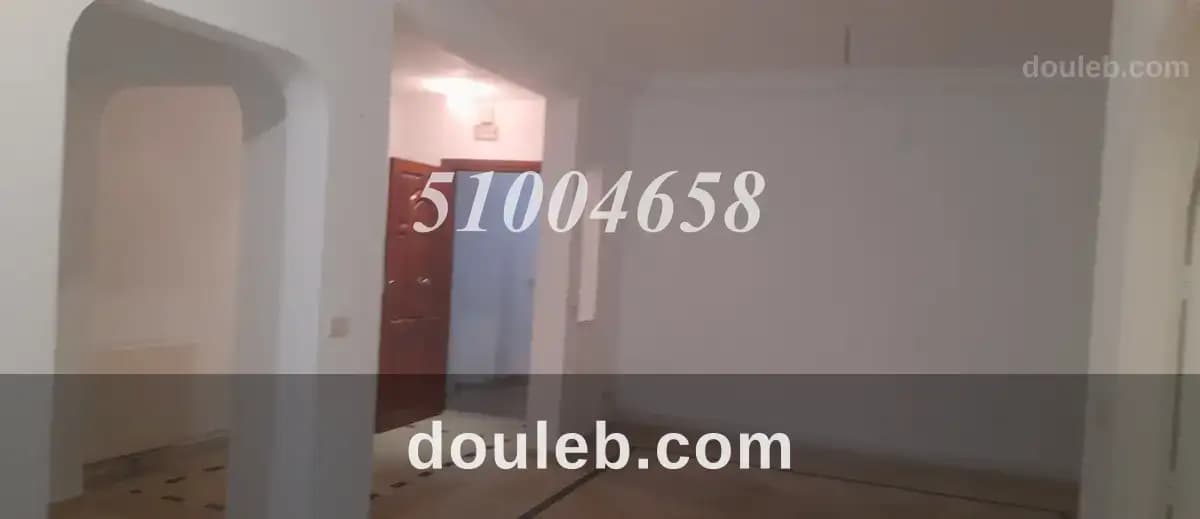 Etage de villa s plus 3 a soukra à Ariana