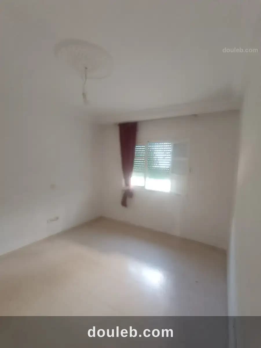 Appartement s2 à nour jaafer à Ariana