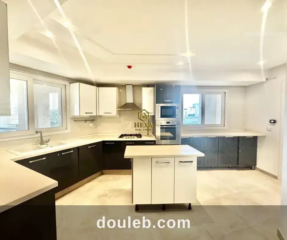 Appartement s4 aux jardins de carthage à Tunis