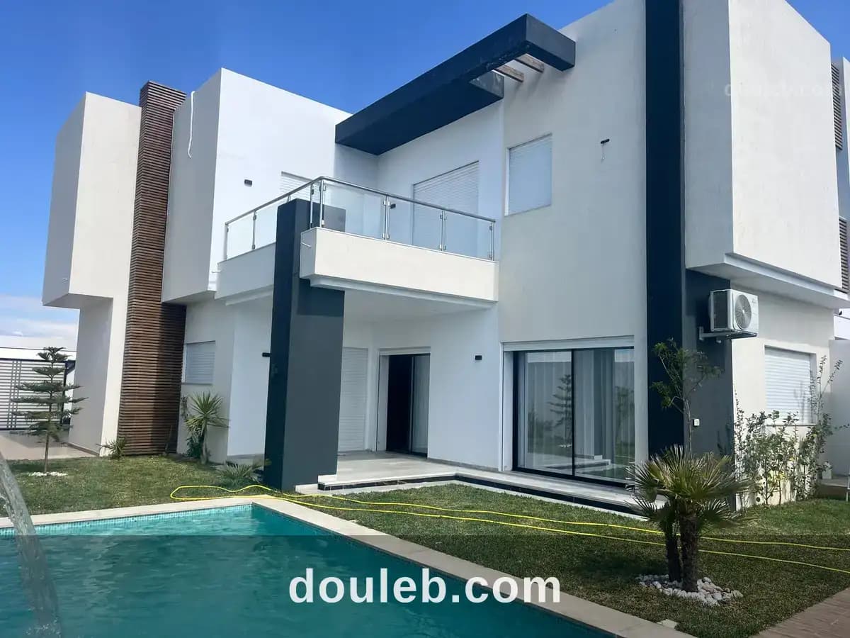 Une villa meublée s4 avec jardin et piscine à Nabeul