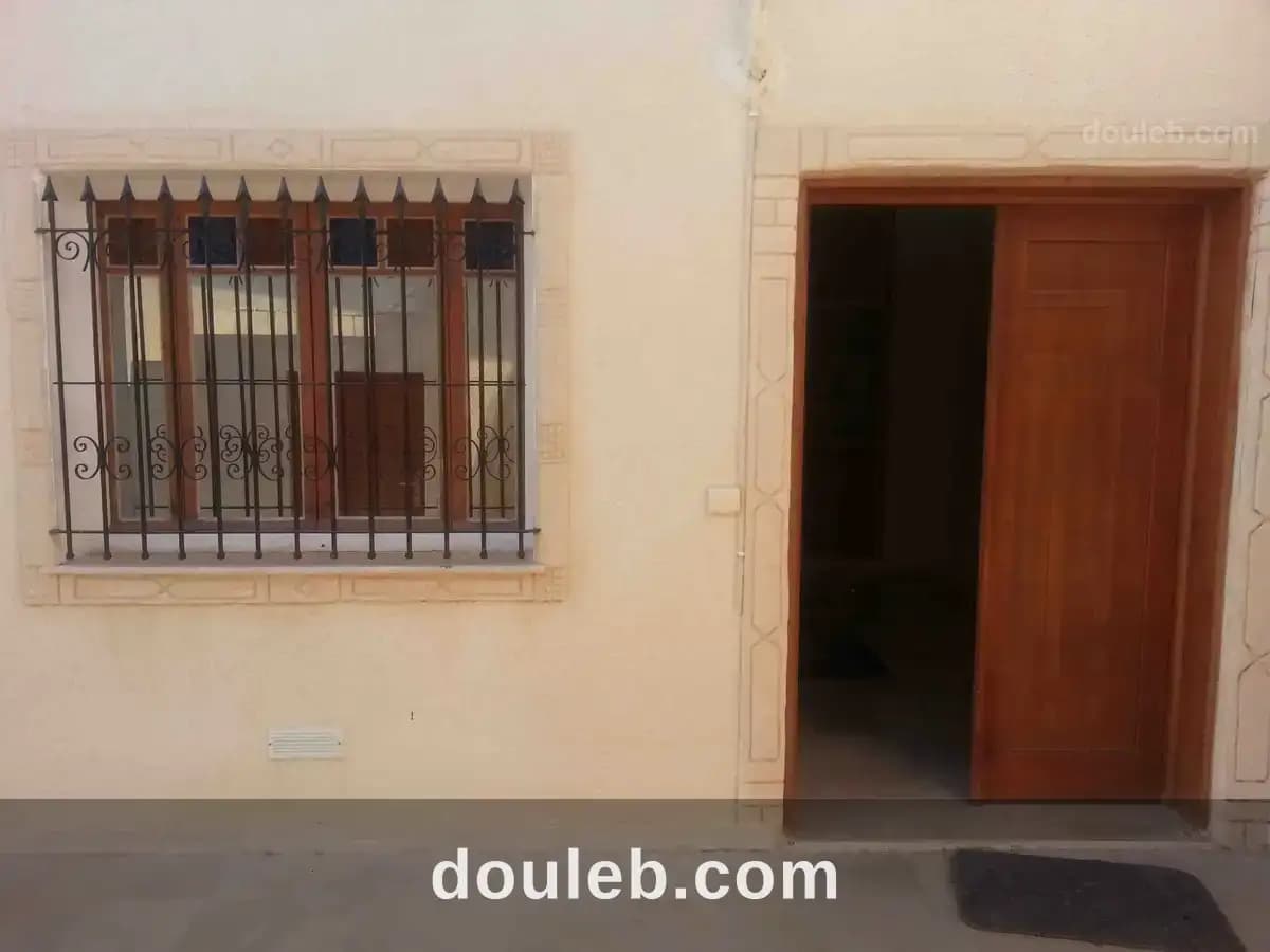 Bureaux administratifs à houmt souk à Médenine
