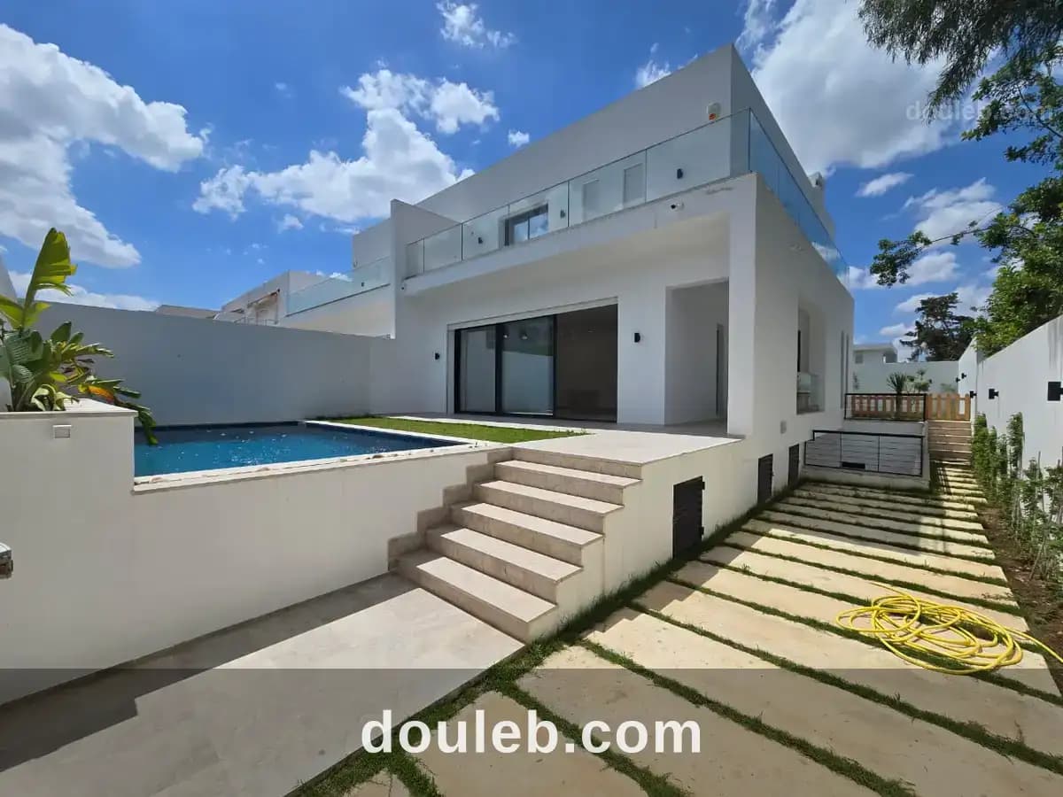 Villa avec piscine à gammarth touristique à Tunis