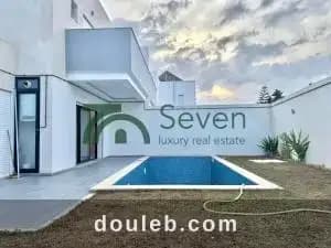 Villa s4 avec piscine la soukra ref370a à Ariana