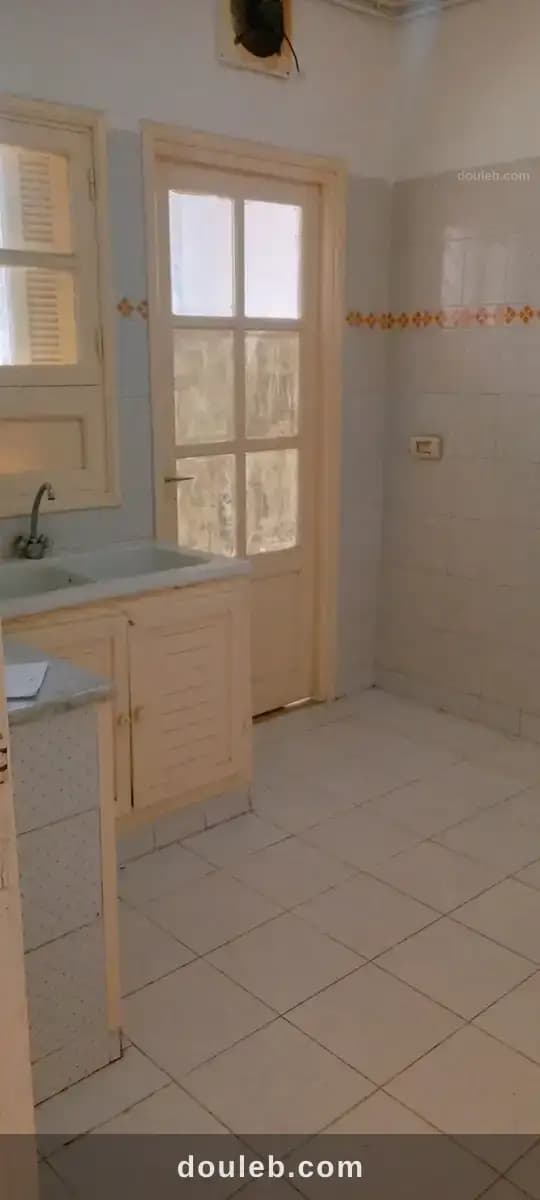 Un appartement s plus 2 à mourouj 3 à Ben Arous