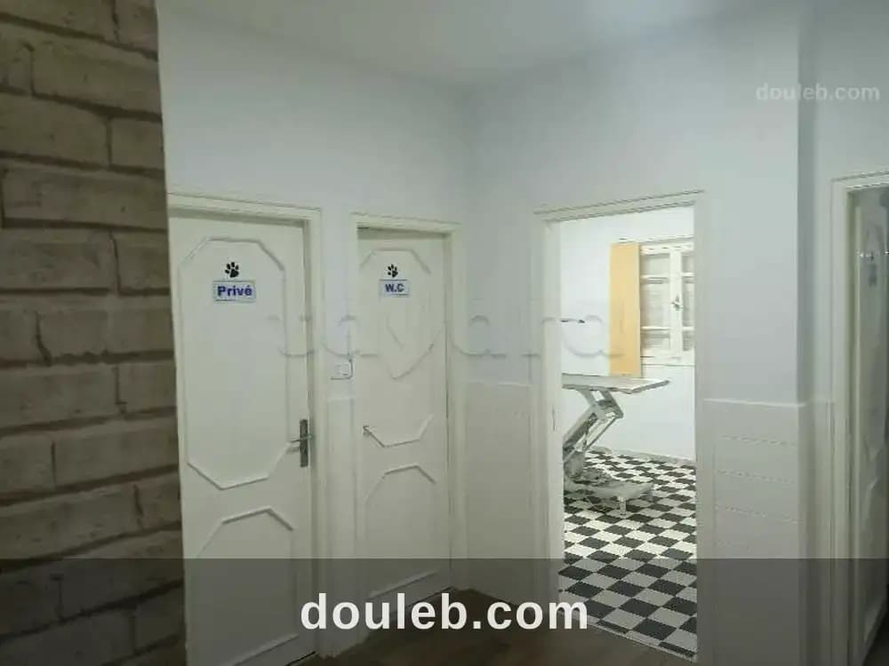 Joli étage de villa pour usage bureautique à Tunis