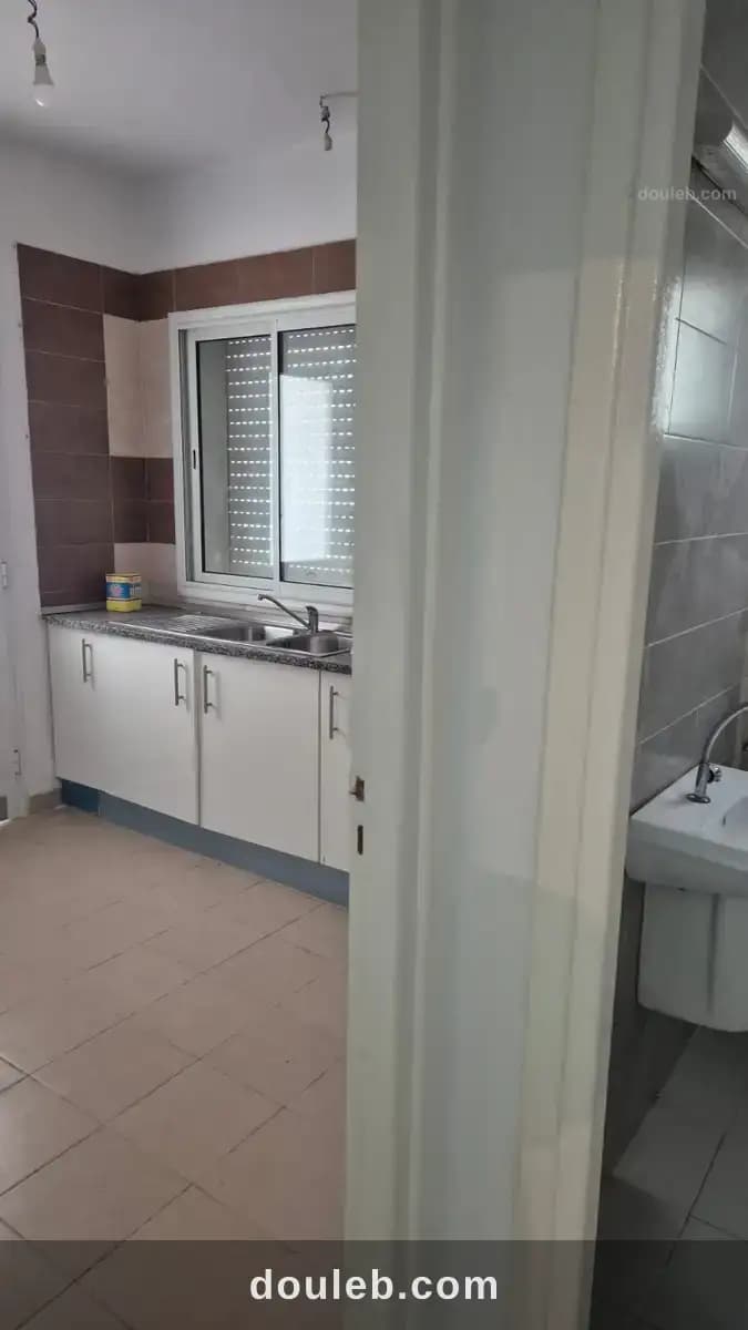 Appartement à nour jaafer - Miniature 3