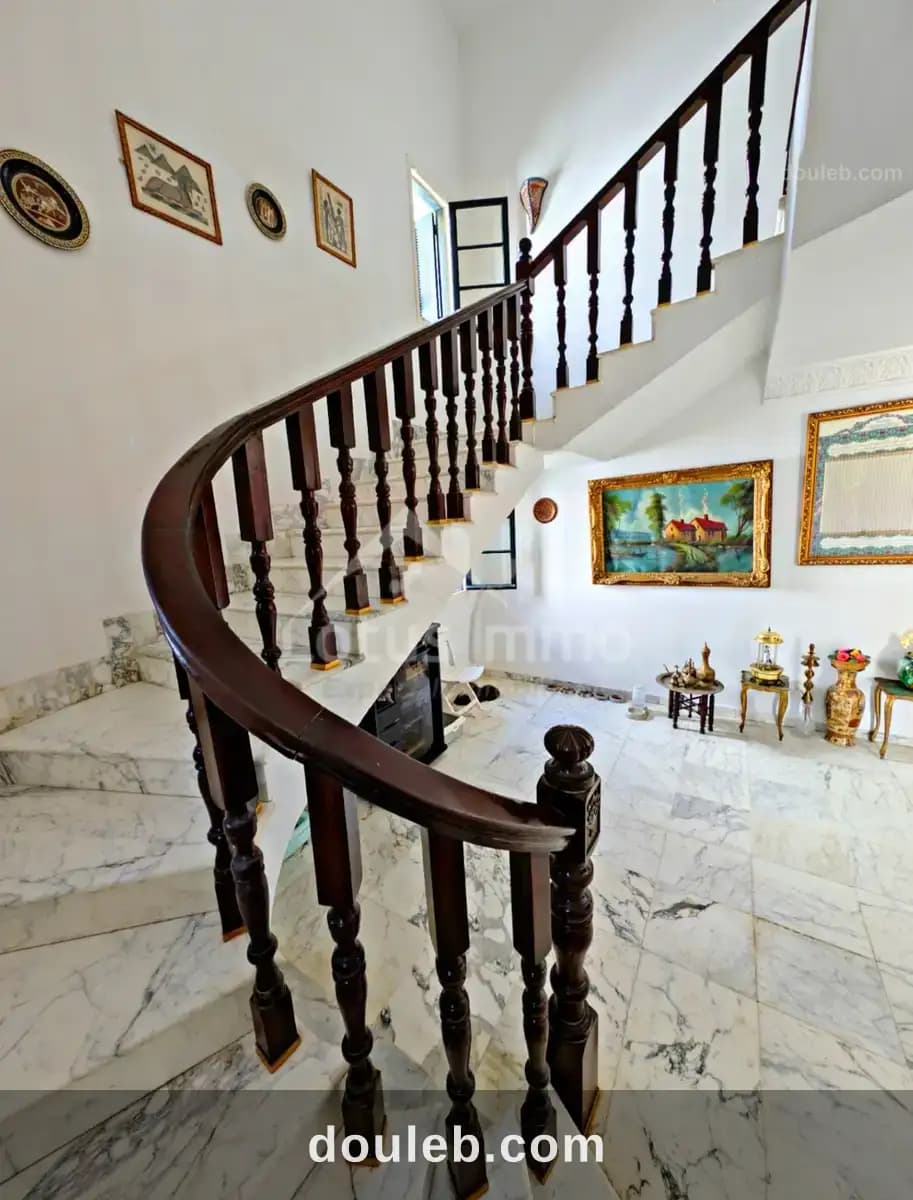Villa à menzah 9b - Miniature 3