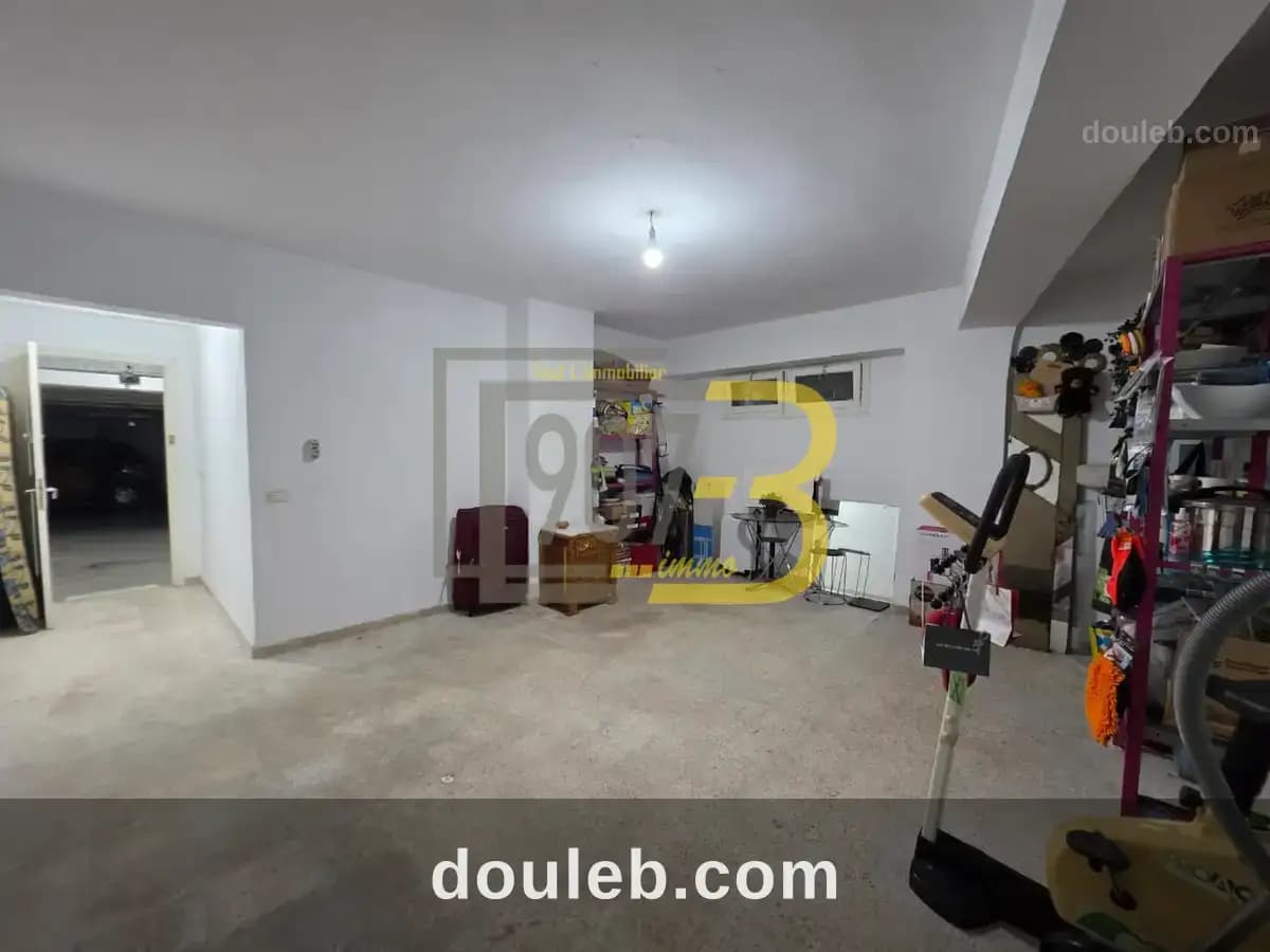 Dépôt 70 m2 à ennasr à Ariana