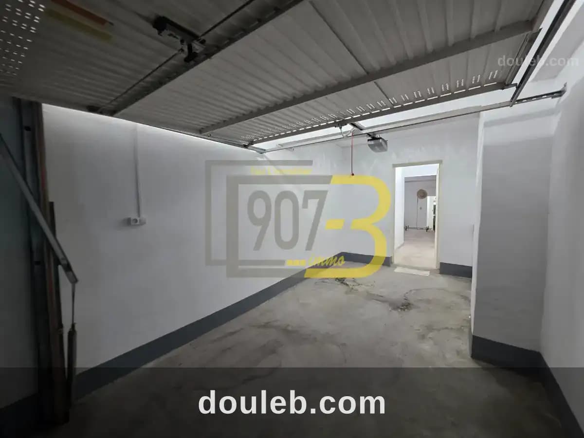 Dépôt 70 m2 à ennasr - Miniature 3