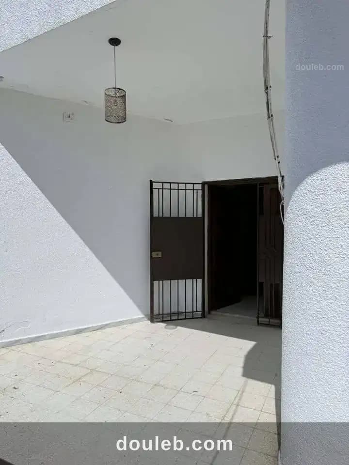 Joli étage de villa - Miniature 5