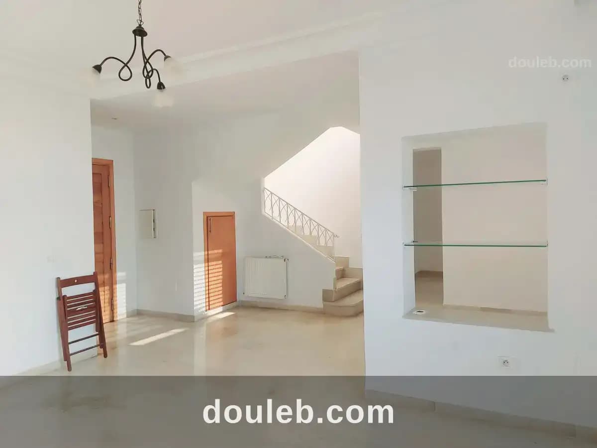 Duplex 150m2 la marsa tabek 3 ch res securisee à Tunis