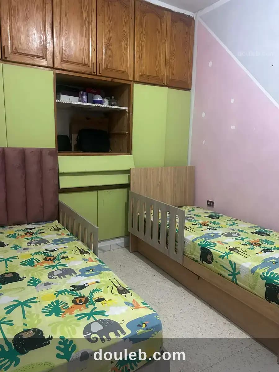 Etage d'une villa 1 à Ariana