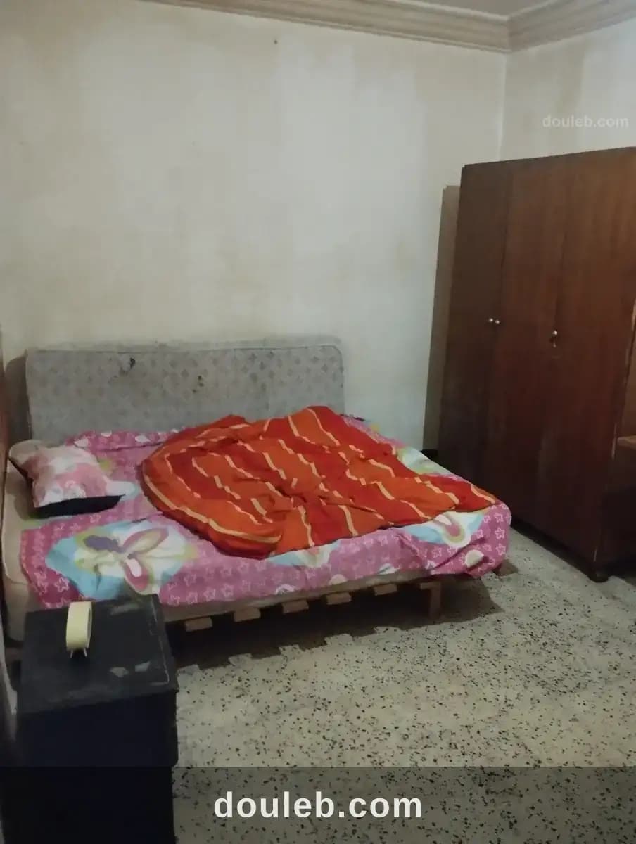 Spacieuse chambre pour hommes à Tunis