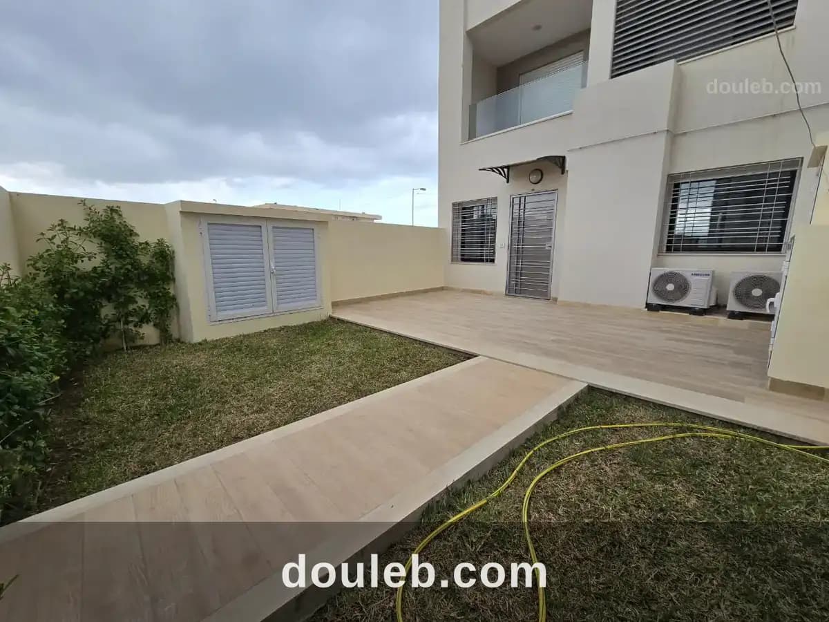 S1 avec jardin à Tunis