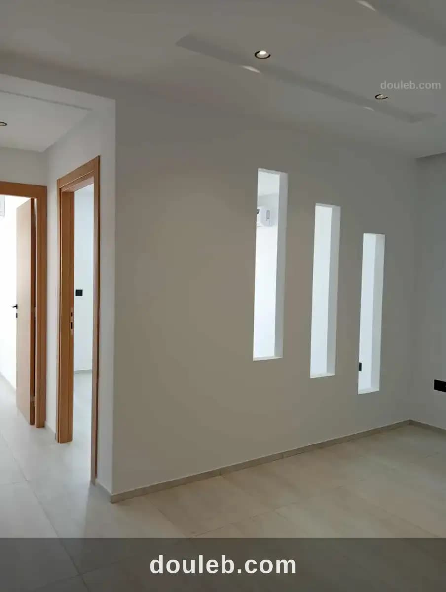 Des bureaux s2 à rades à Ben Arous