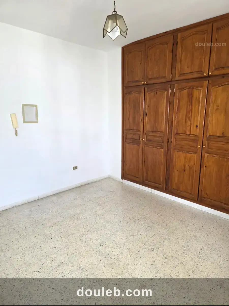 Studio s1 manar1 près école privée hannibal à Tunis