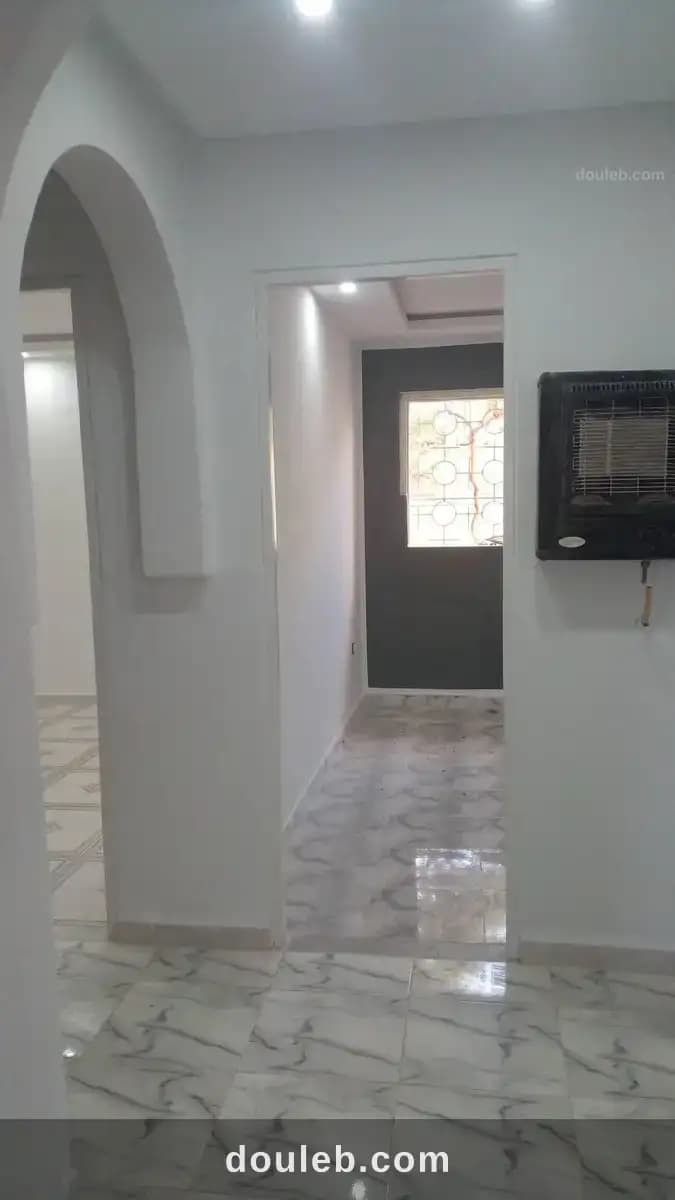 Bureau salon et deux pièce au mourouj 3 à Ben Arous