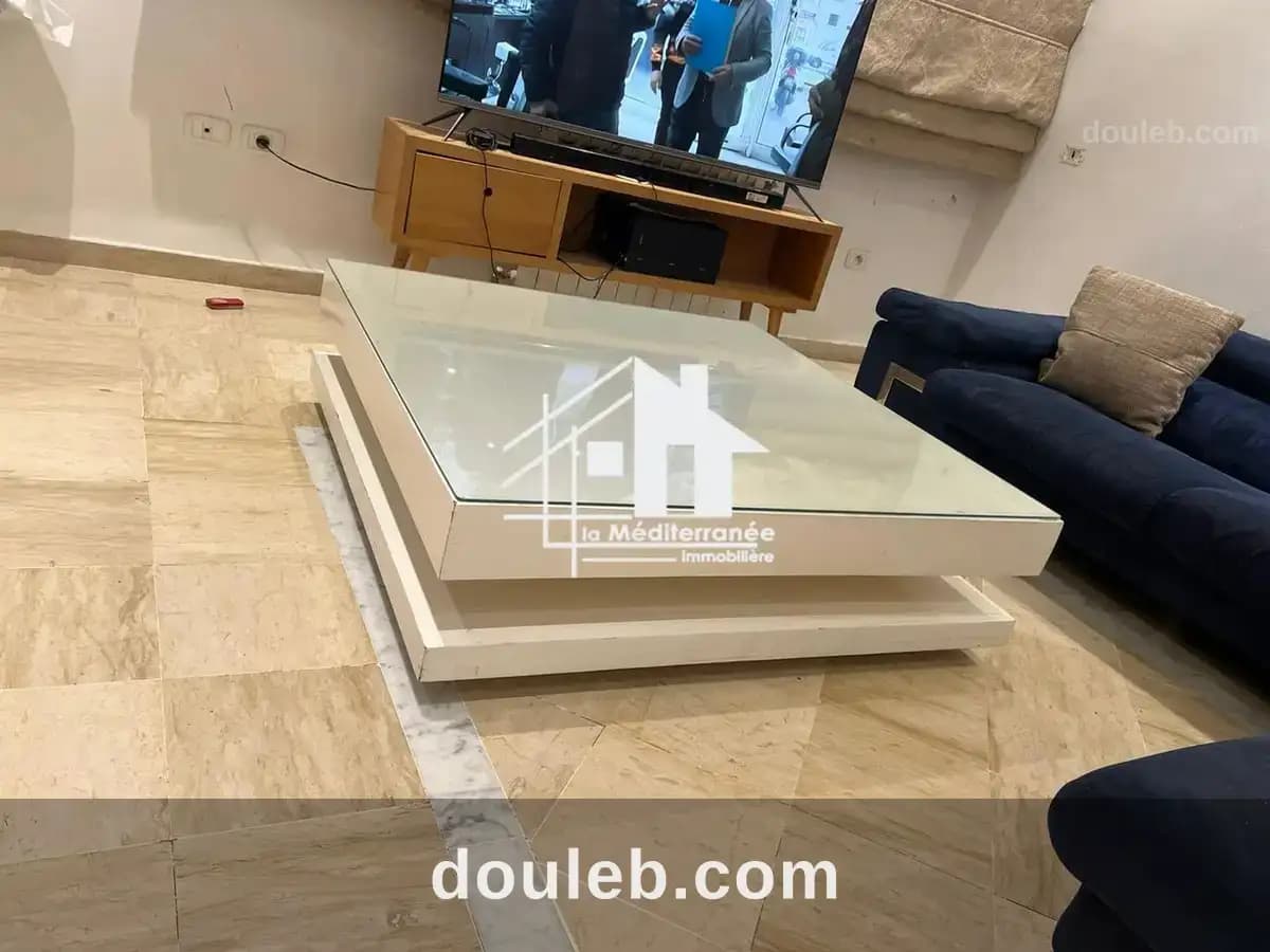 Un étage de villa s2 meublé à Manouba