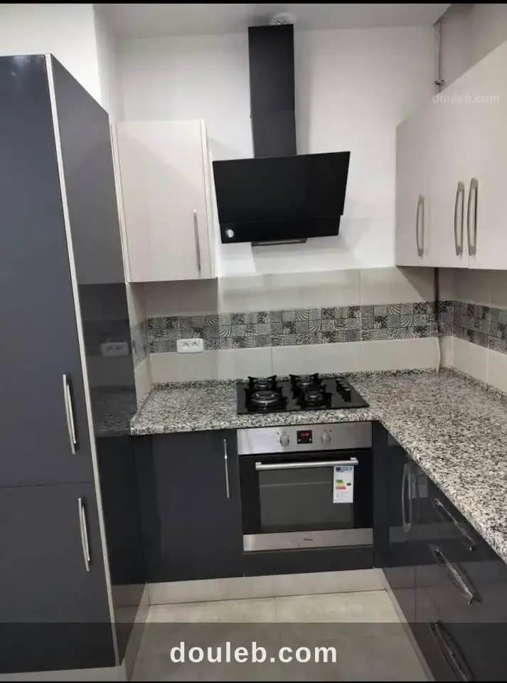 Joli appartement s2 à Ariana