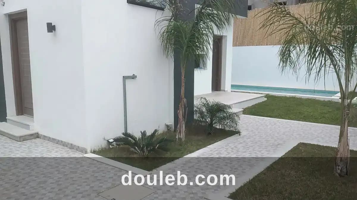 Villa avec piscine 4 suites meublés pour étrangers - Miniature 2