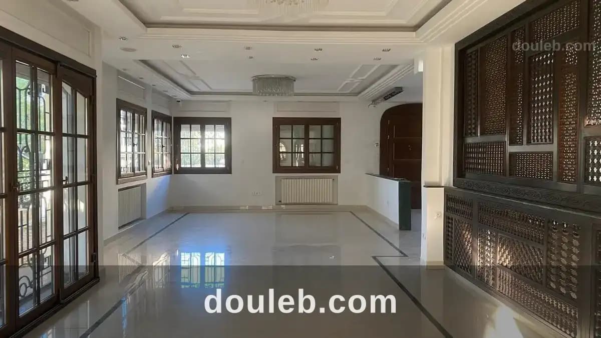 Villa à usg hab ou bur à mutuelleville à Tunis