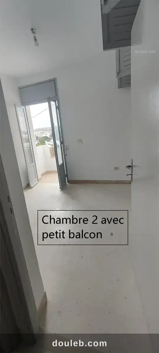 Magnifique s3 cité hédi nouira ariana à Ariana