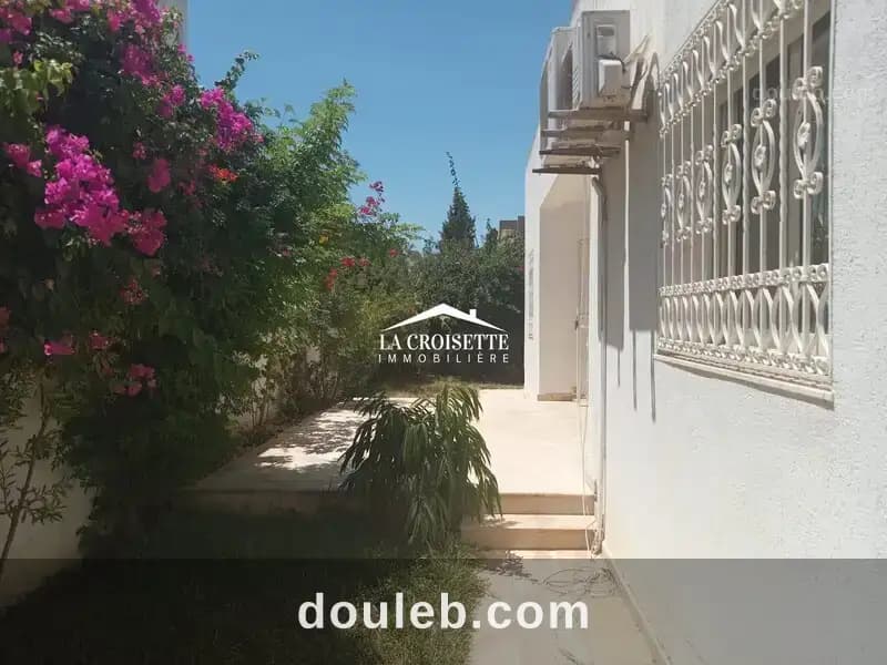 Villa plain pied s3 à la marsa zvl1567 à Tunis