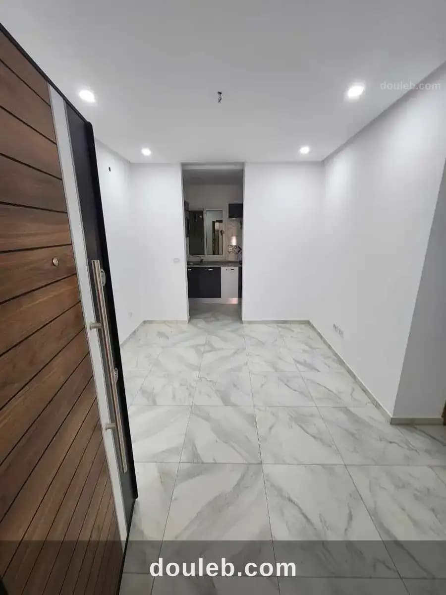 Appartement s1 a borj louzir - Miniature 2