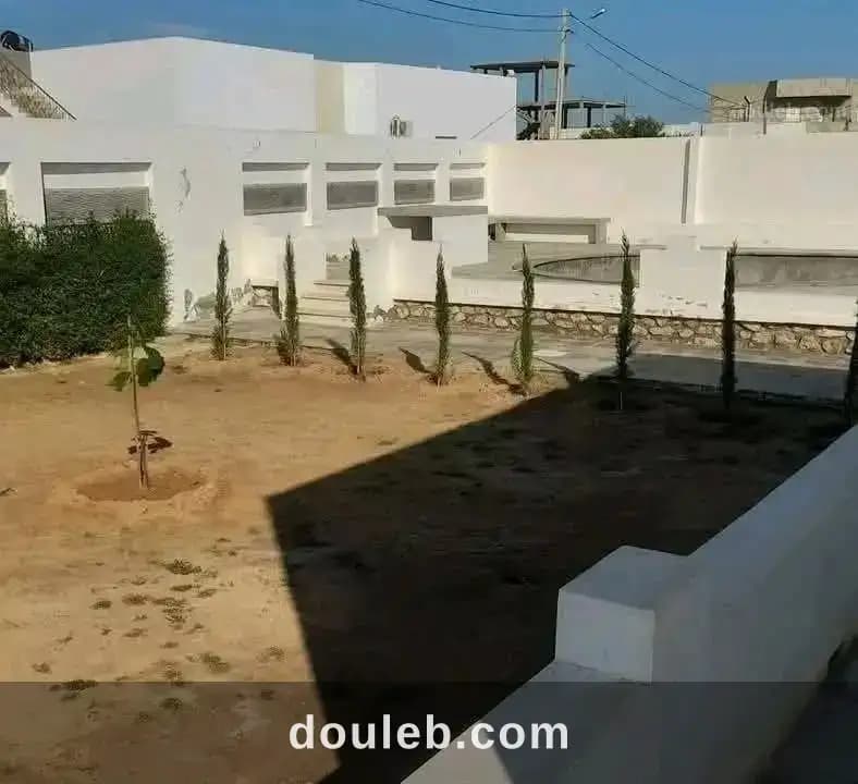 Particulier villa sidi mansour à Sfax