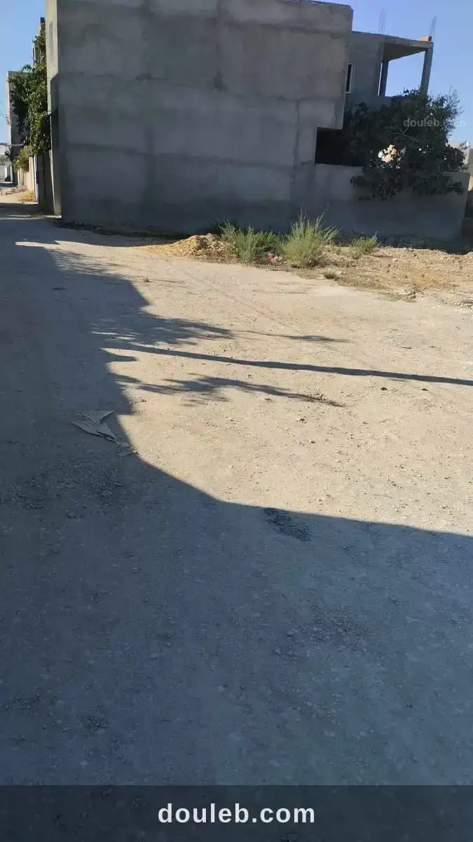 Terrain constructible à Ariana