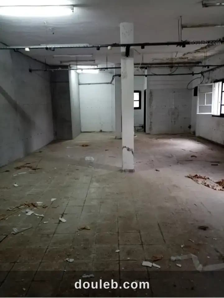 Dépôt à borj louzir zone mg mostpha mohsen à Ariana
