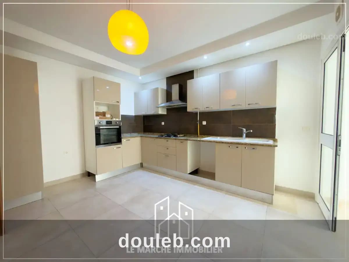 Un appartement trois chambres a ennaser - Miniature 2