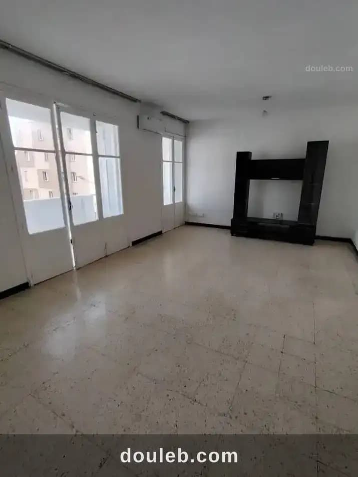 Un appartement s2 à menzah 7 à Ariana