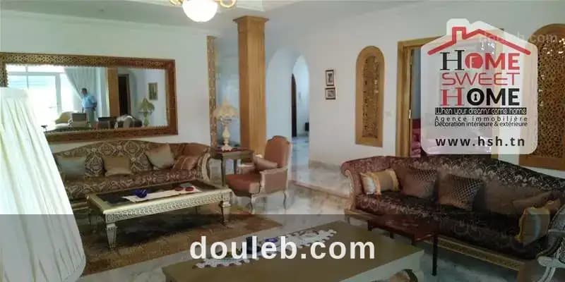 Villa antalya à la soukra à Ariana