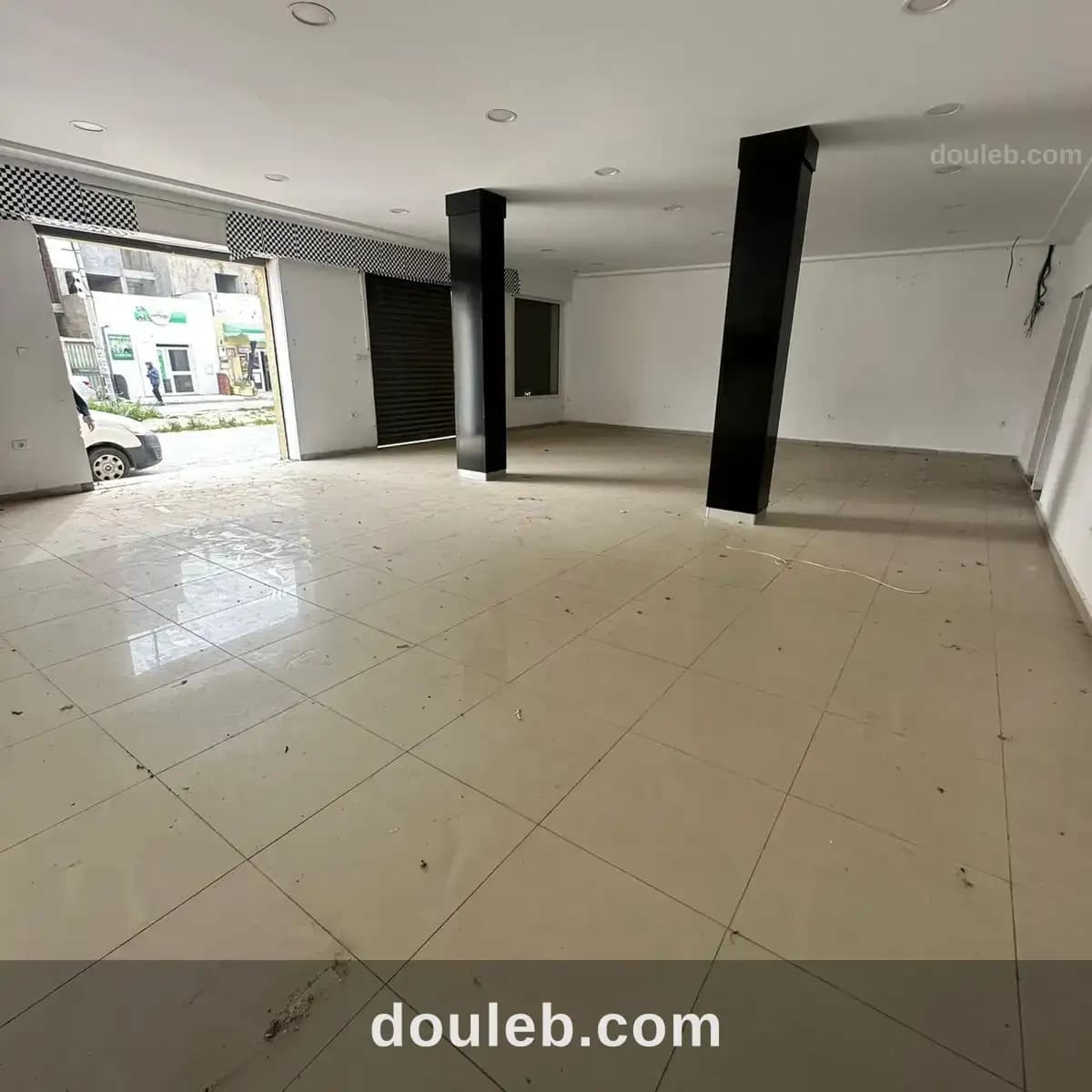 Local commercial 128m2 à Ben Arous