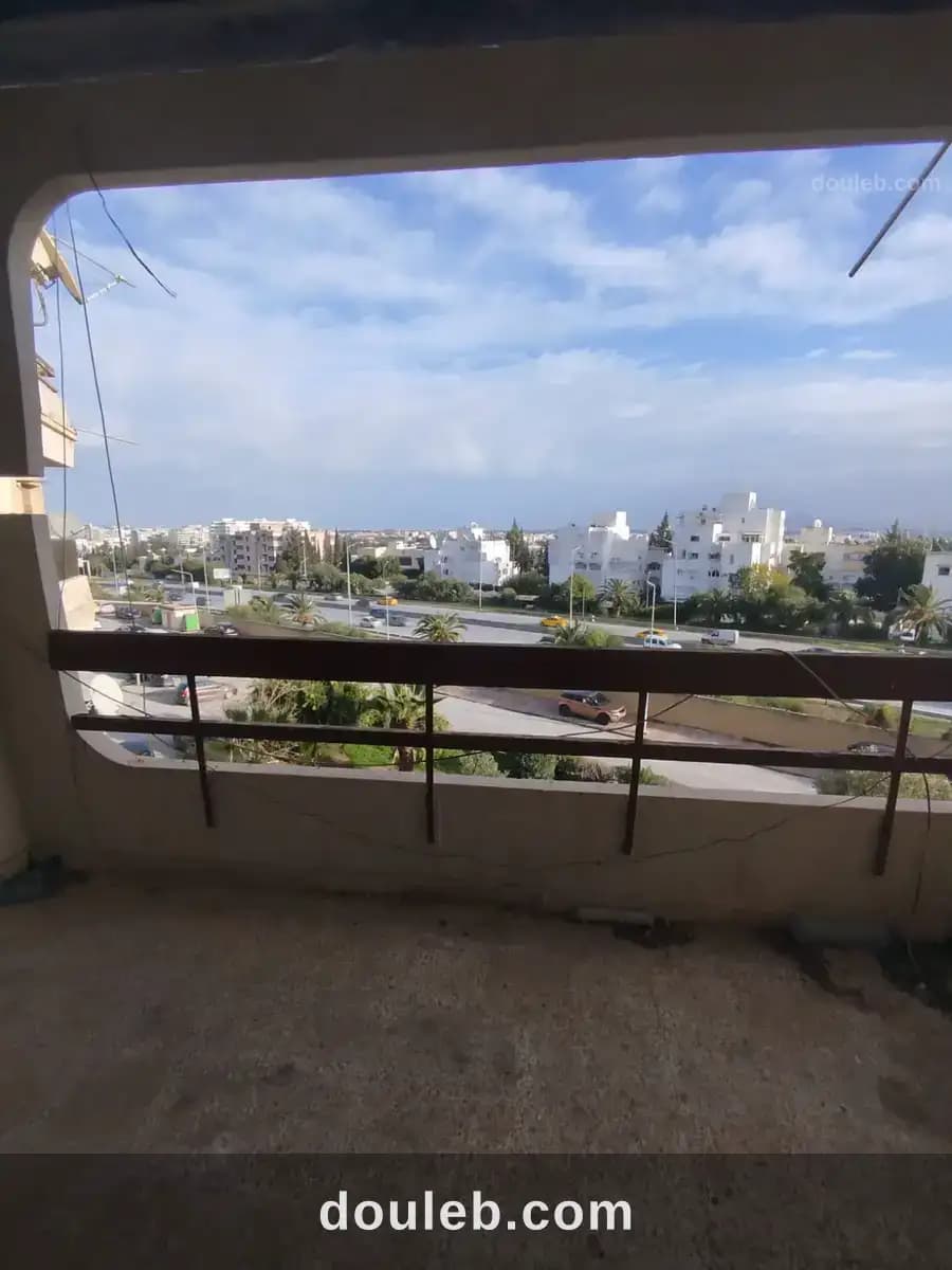 Un vaste appartement s4 à menzah5 - Miniature 5