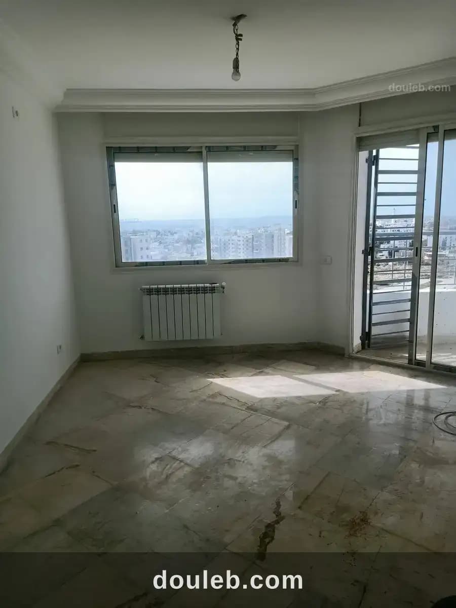 Jolie appartement en haute standing - Miniature 4