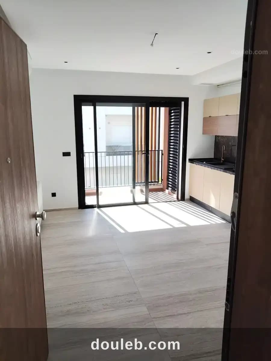 À chotrana 1 un appartement s1 neuf parking ss à Ariana