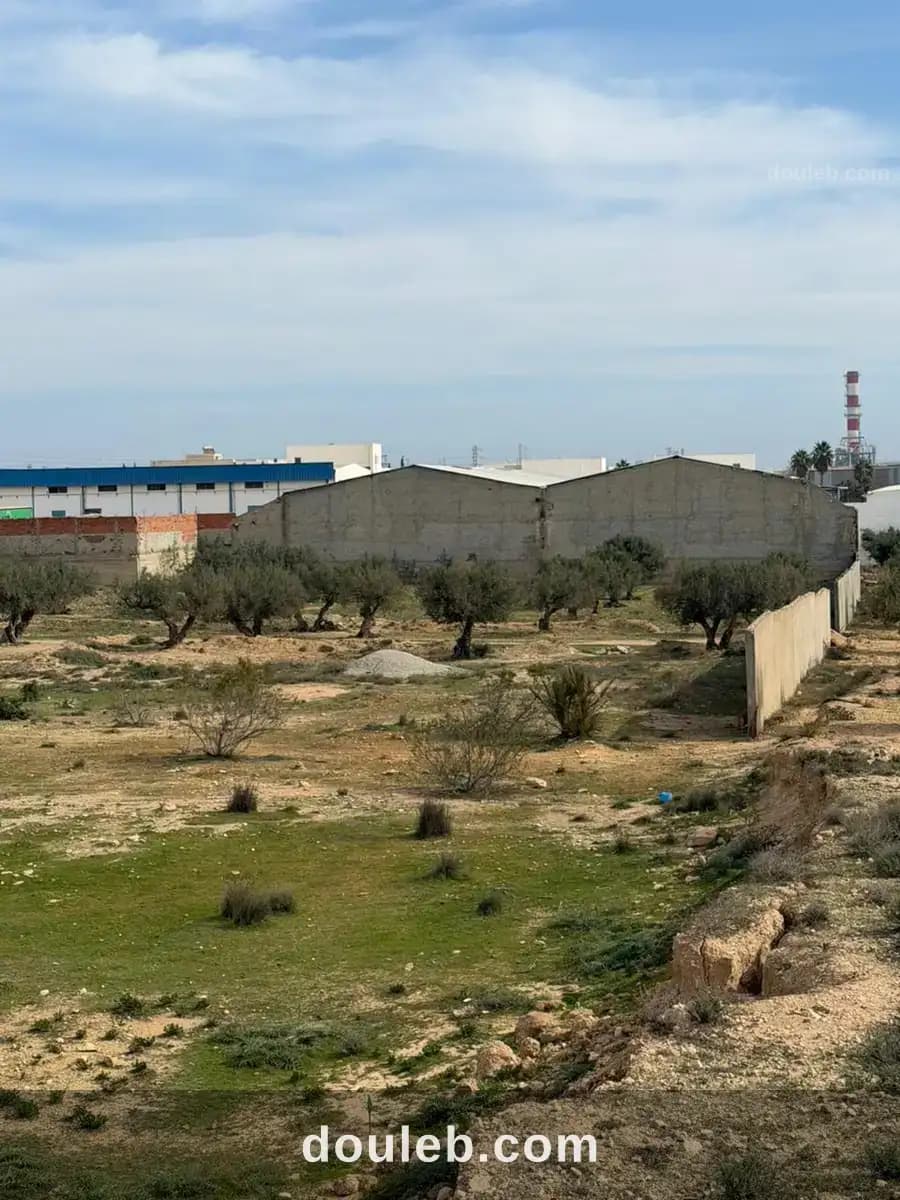 Terrain constructible sousse 30000 m à Sousse