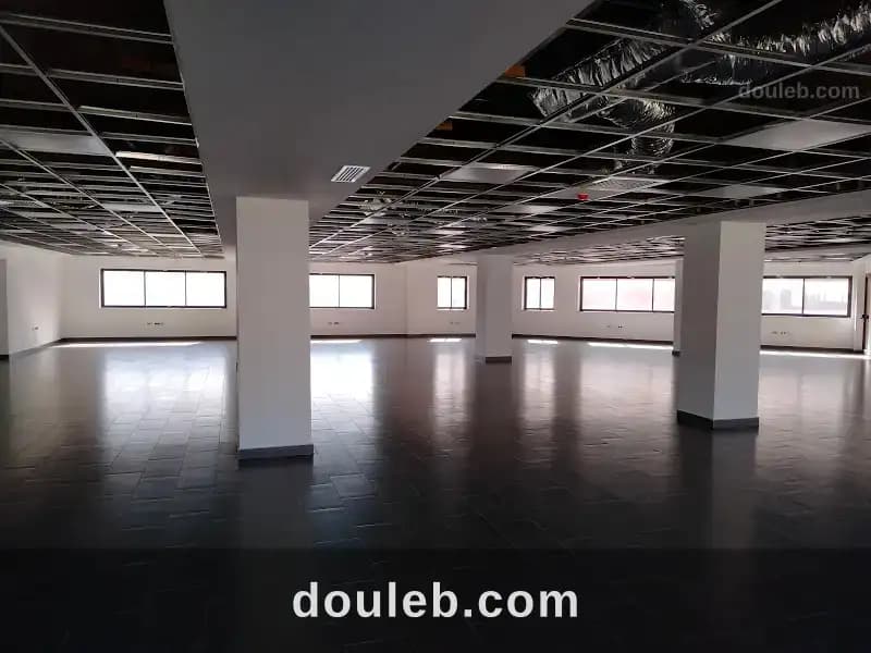 Bureau open space 700 m2 au lac 3 kram à Tunis