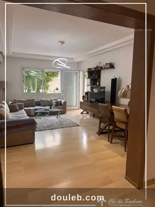 Superbe appartement s3 avec grand jardin à Ariana