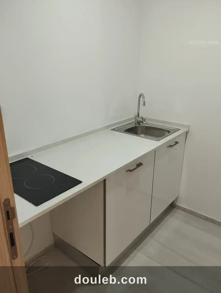 Bureau au centre ville rades à Ben Arous