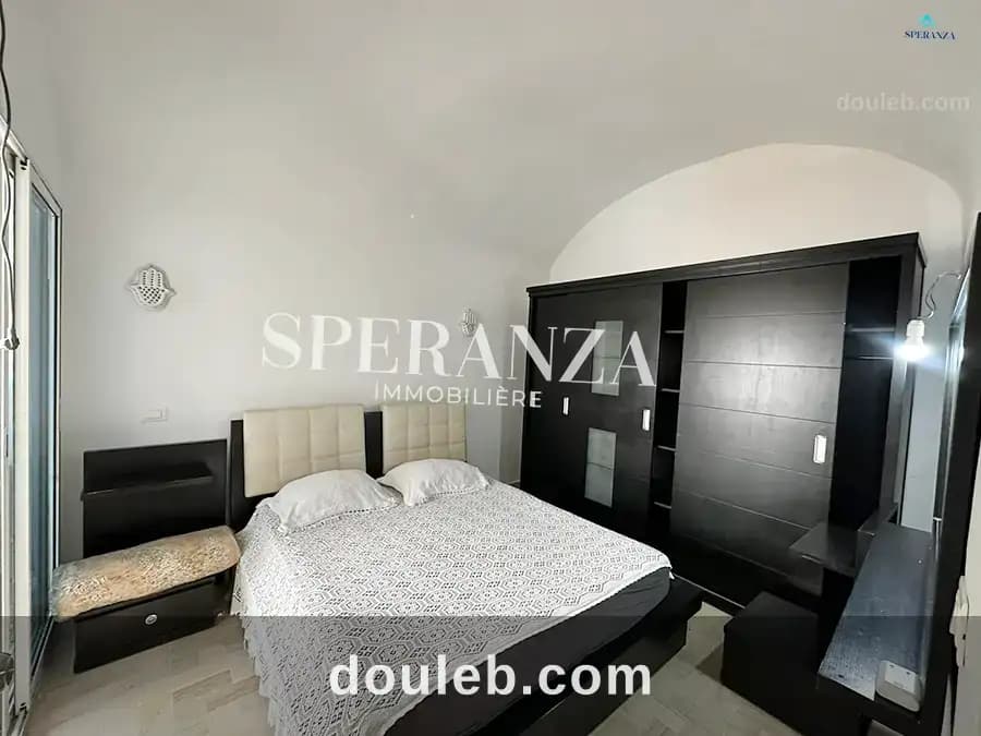 Appartement carmine - Miniature 3