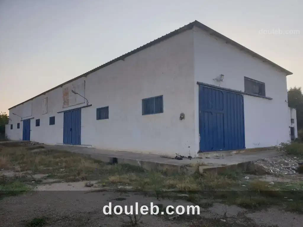 Dépôt 500 m à naassen route khlidia à Ben Arous