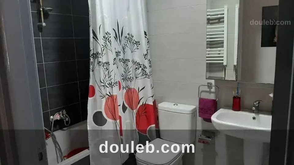 Appartement s3 spacieux bonne orientation à Ben Arous