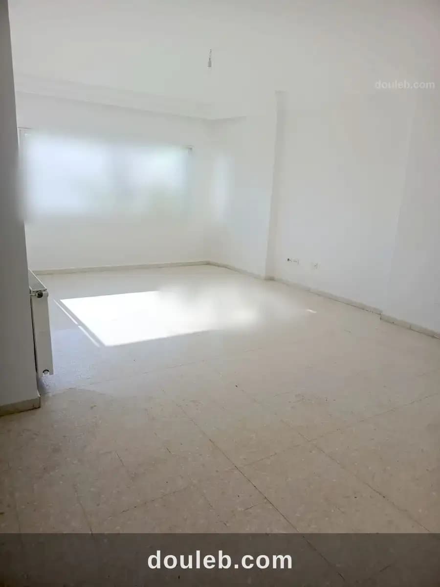 Très joli etage villa s4 bien situé - Miniature 2