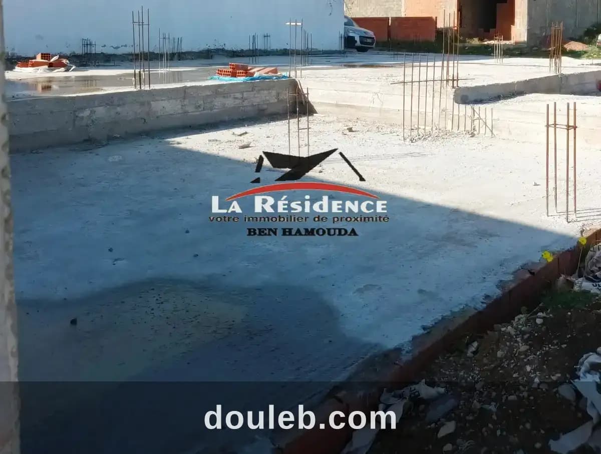 Un terrain titré à ain mariem bizerte à Bizerte